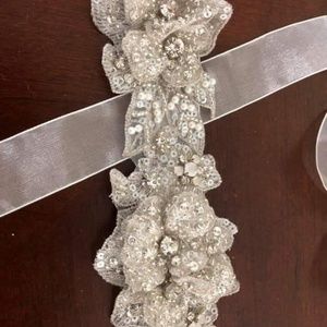 Belt for wedding dress